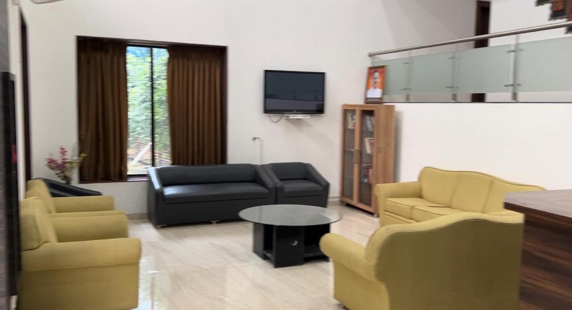 Отель Saiba Residency Pirangut Экстерьер фото